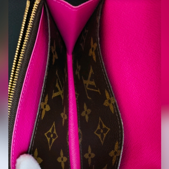 AUTHENTIC Louis Vuitton Monogram Bloom Flower Emilie Wallet Pre-owned - Picture 6 of 8